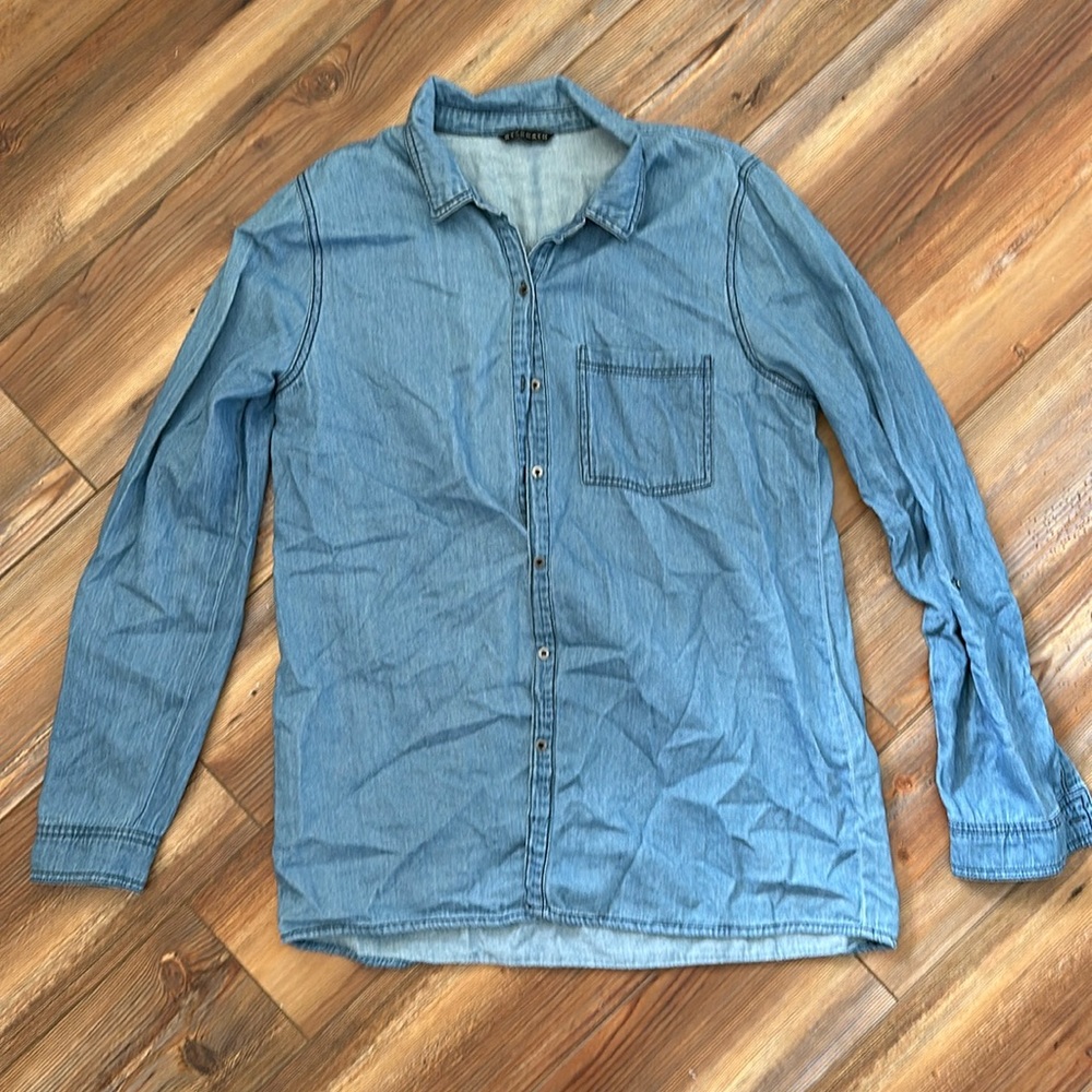 Medium Chambray Button Up long sleeve